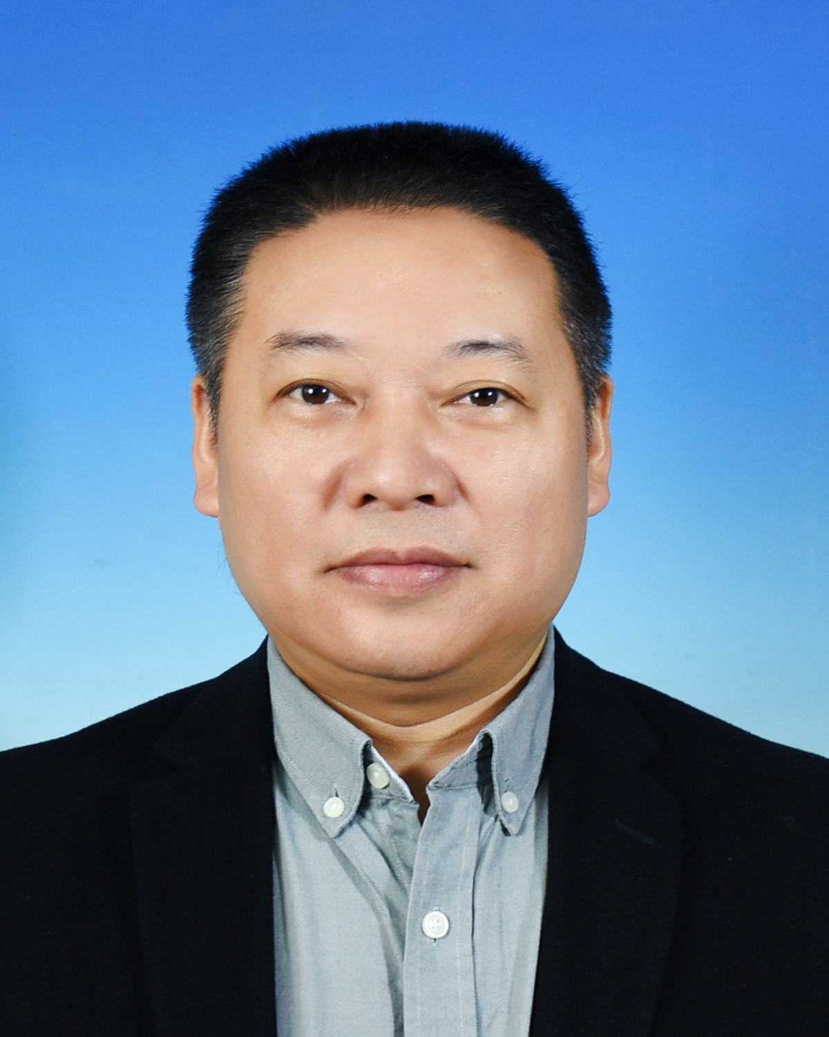 刘华.jpg